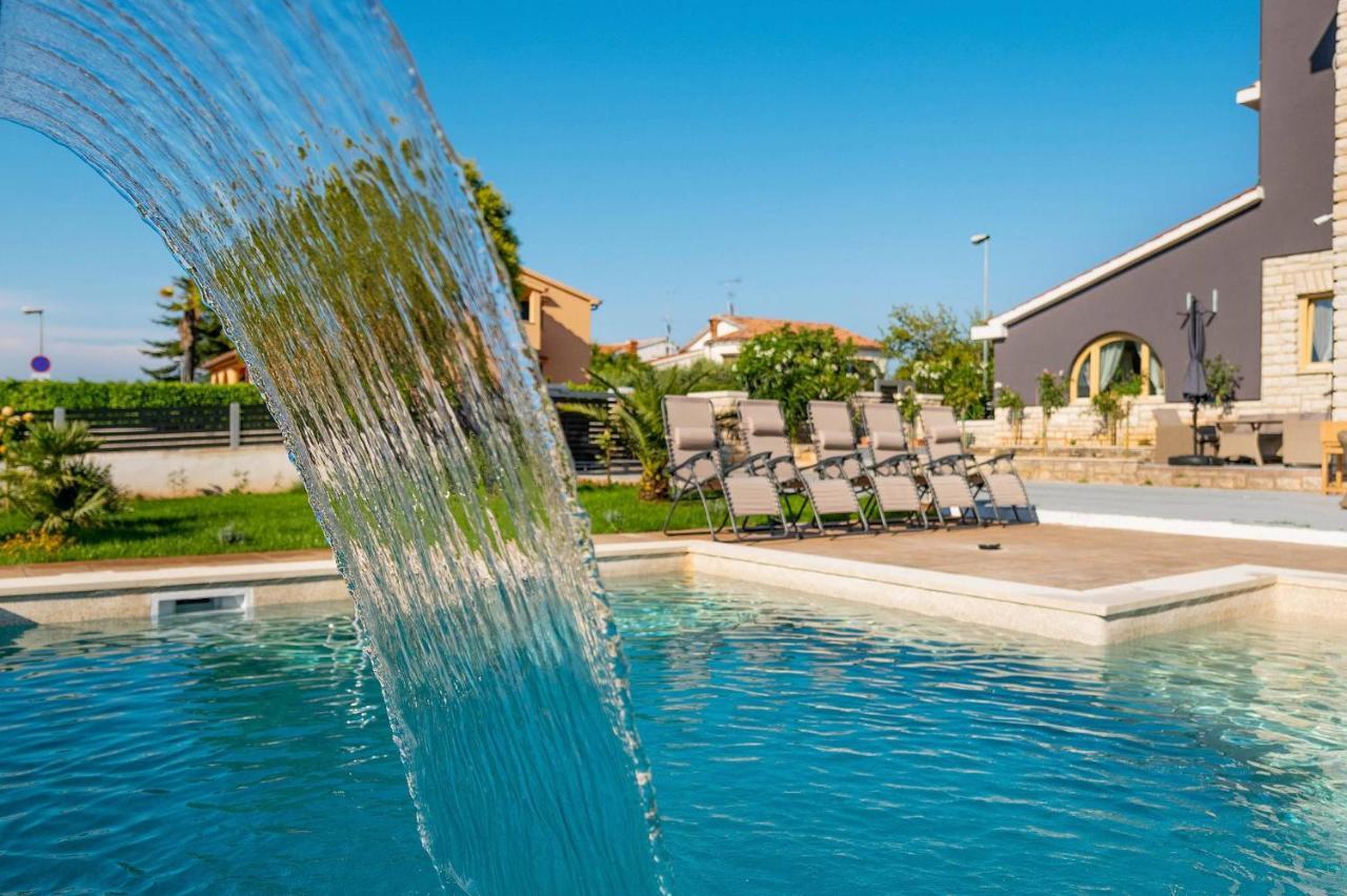 Villa Zorica Porec Exterior photo